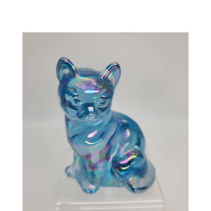 Fenton Art Glass Iridescent Blue Sitting Cat Animal Figurine 2000 Fenton Stamped
